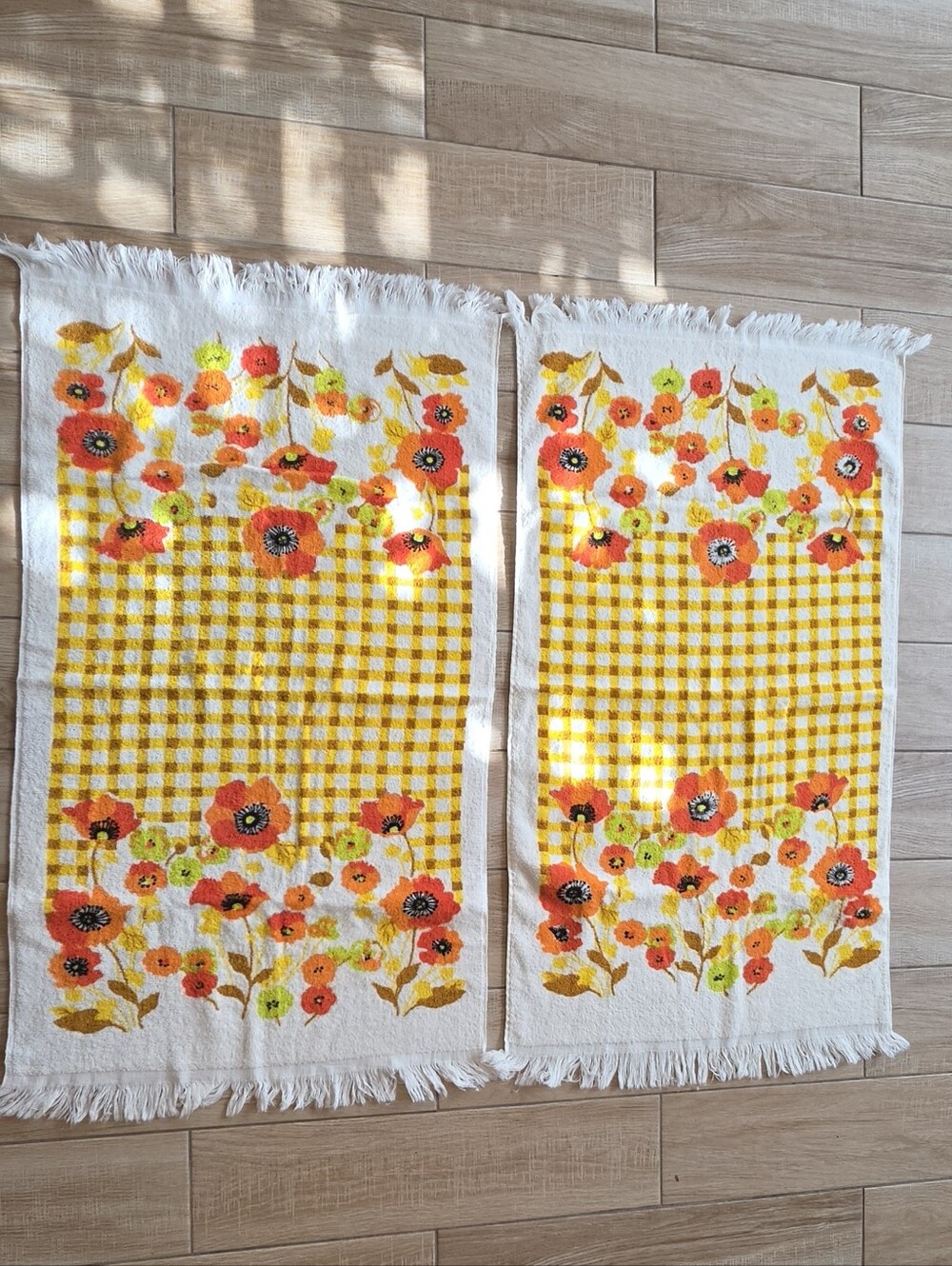 Vintage 70s Cone Mills Floral Towel Set 2 Fringe Orange Poppies Gingham USA